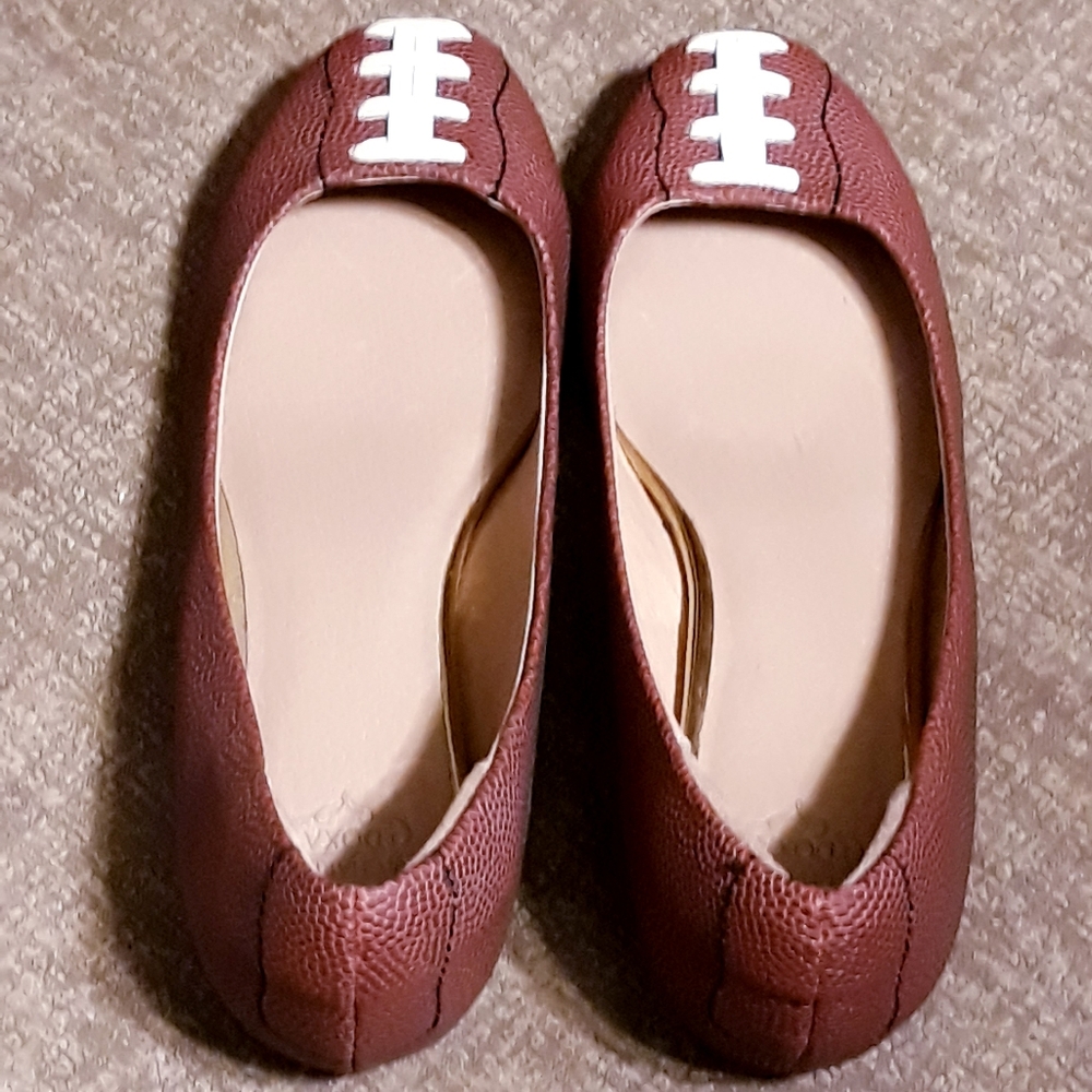 Charis & Doxa Touchdown Flats / Women Size 9 Brown Football Shoes - Picture 7 of 11
